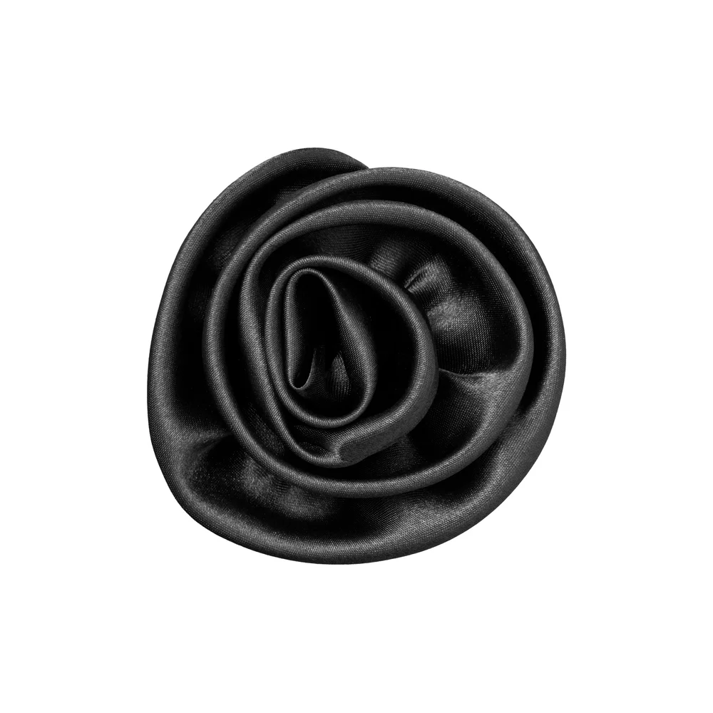 Flower Clip and Pin White Flower Clip and Pin Black Beauty v:7322009 Flower Clip and Pin White Flower Clip and Pin Black Beauty v:7322009