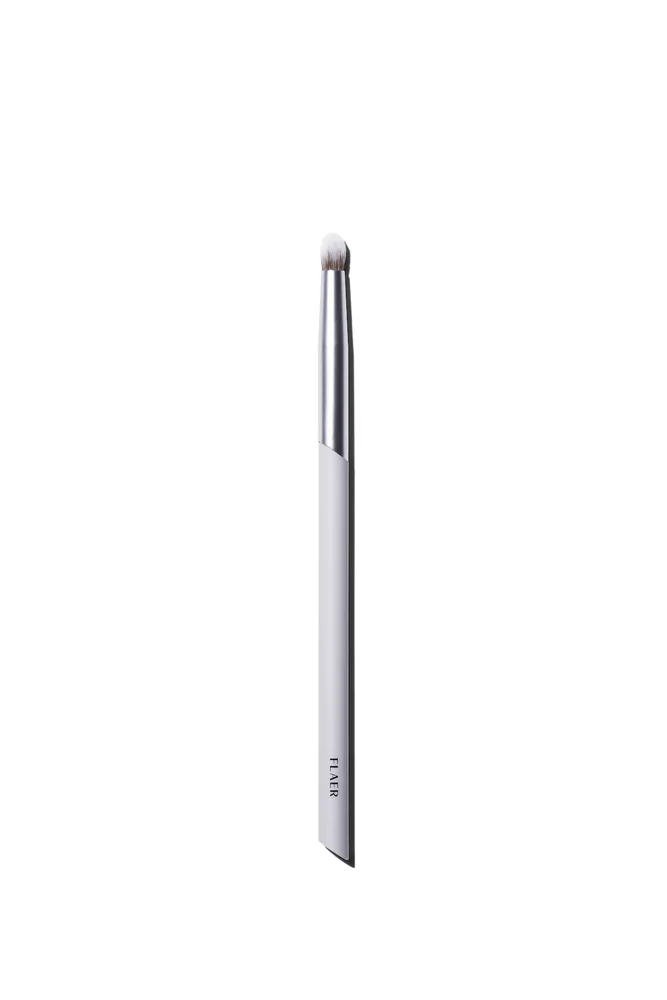 403 Smokey Eyeshadow Brush – FLAER v:2305642