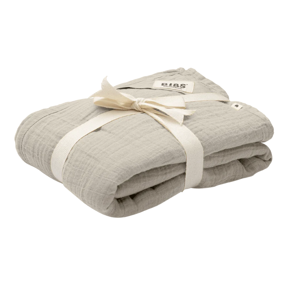 BIBS Muslin Swaddle 120×120 cm – Sand v:7071308 BIBS Muslin Swaddle 120×120 cm – Sand v:7071308