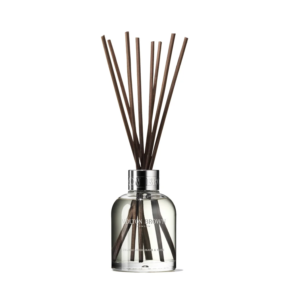 Delicious Rhubarb & Rose Aroma Reeds 150 ml – Molton Brown v:5317882 Delicious Rhubarb & Rose Aroma Reeds 150 ml – Molton Brown v:5317882