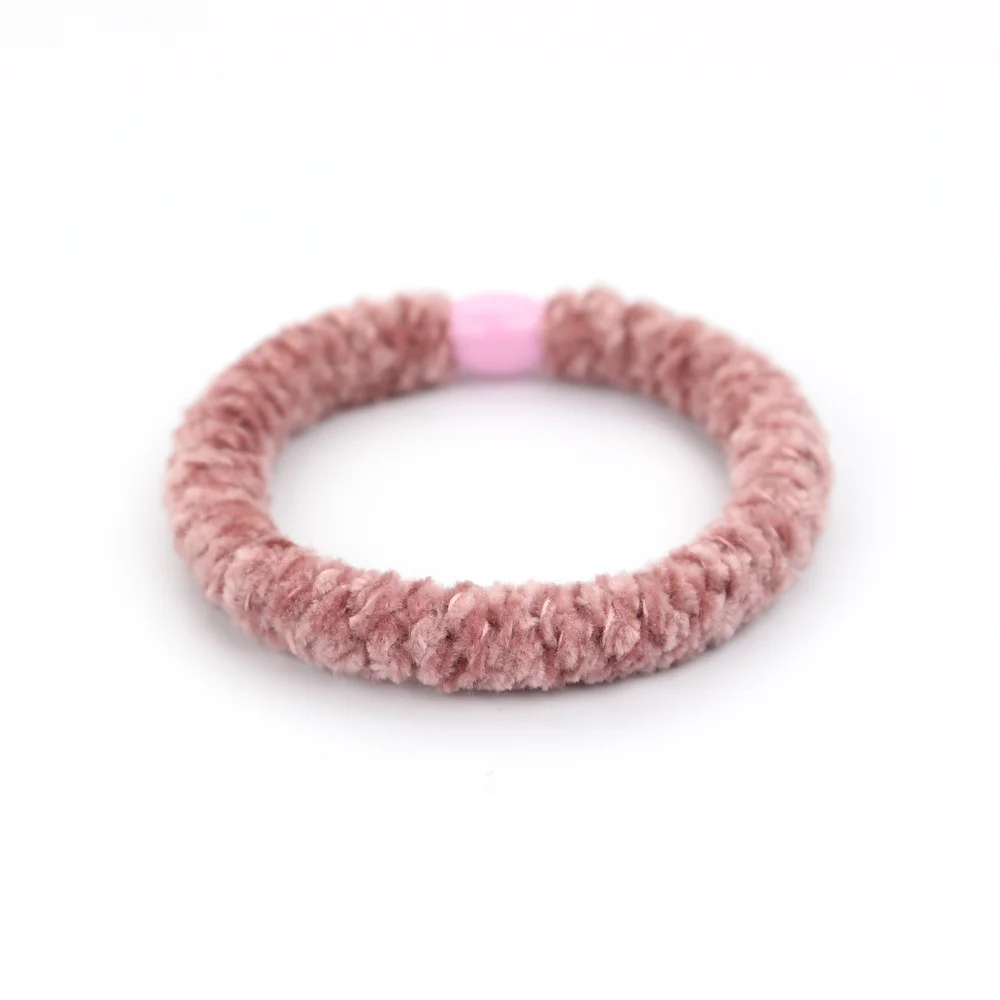 I Love Beauty Hårstrikk Velvet Rose – Stilfull og Skånsom v:4232864 I Love Beauty Hårstrikk Velvet Rose – Stilfull og Skånsom v:4232864