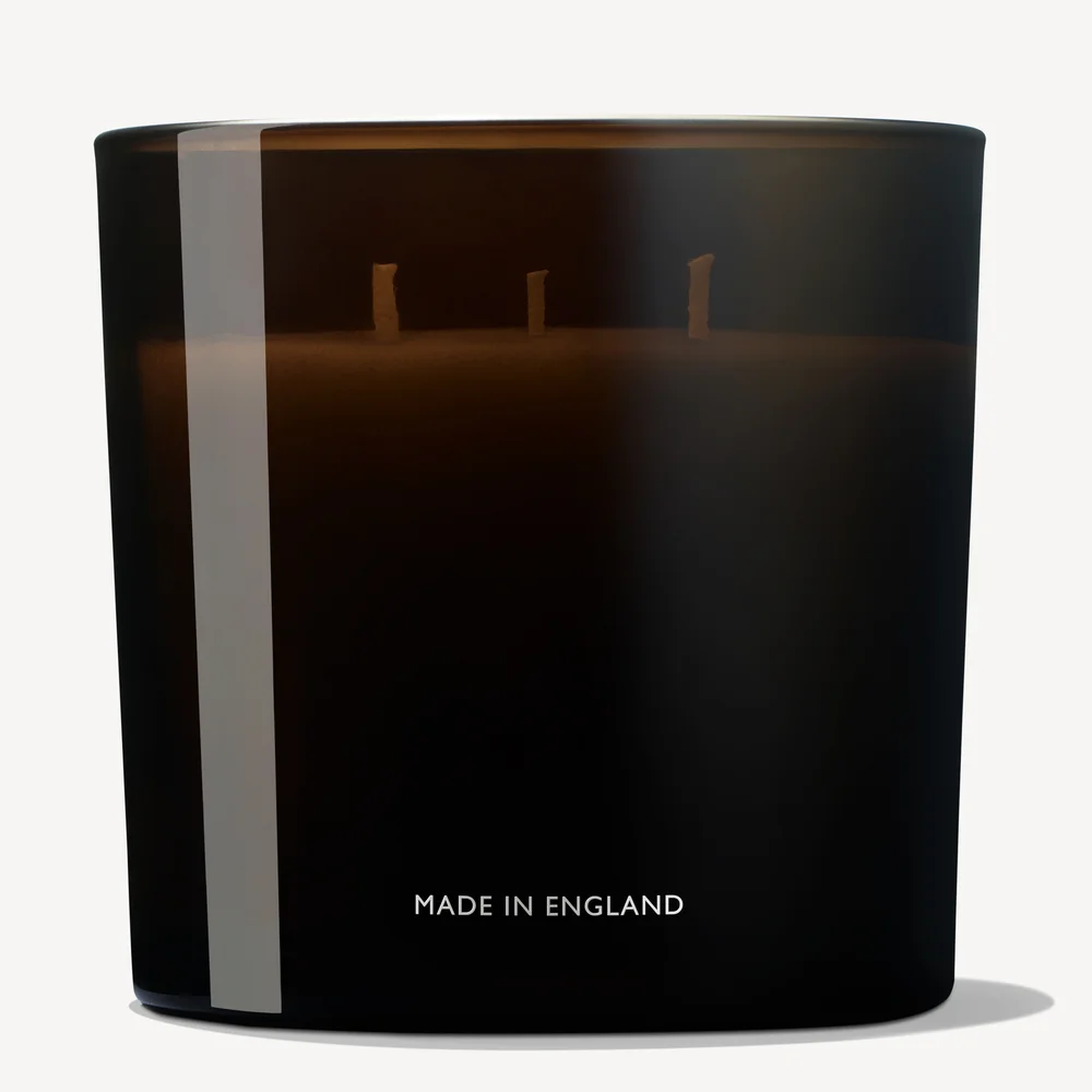 Re-Charge Black Pepper Luxury Scented Candle - Molton Brown v:9797647